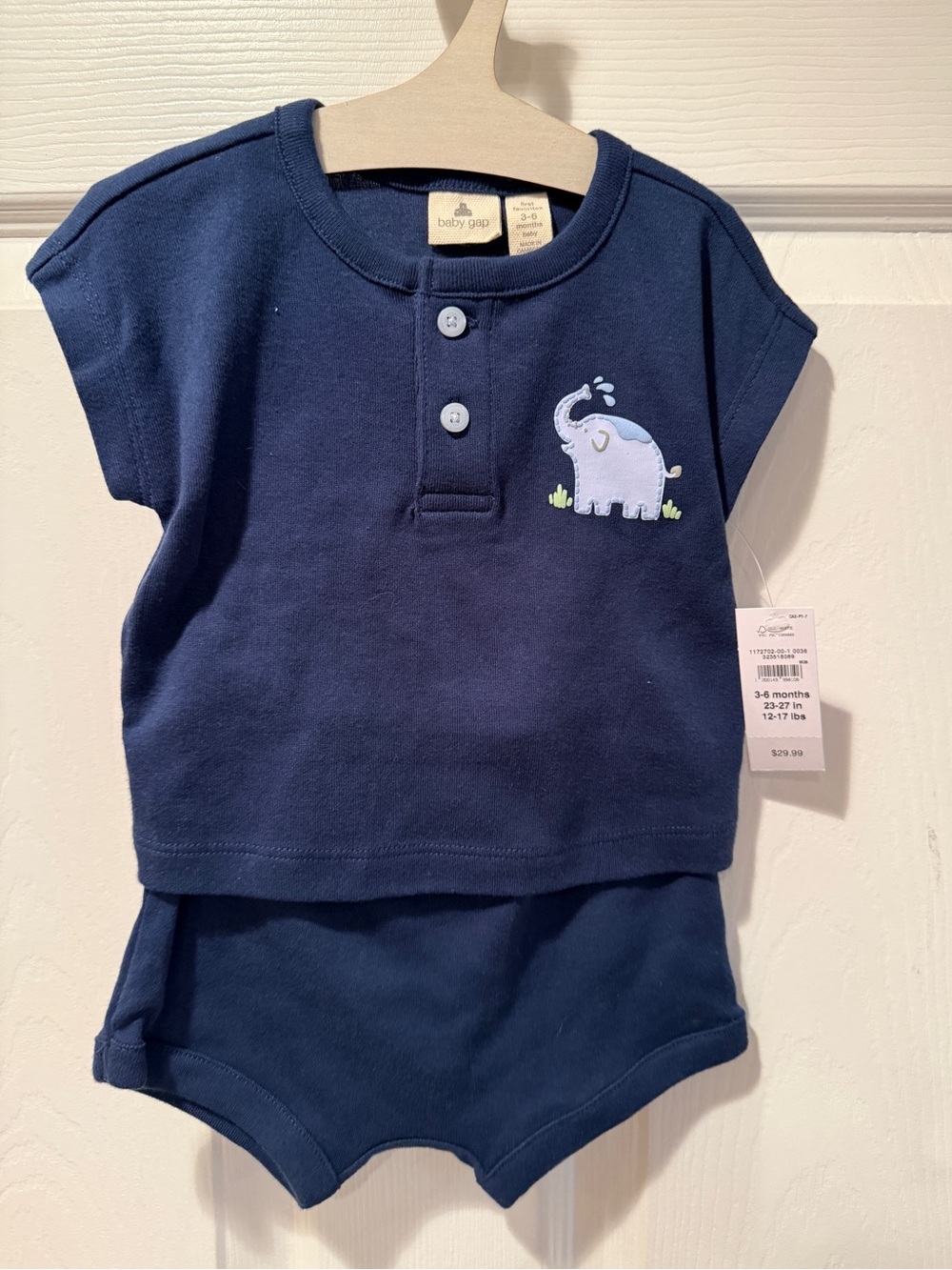 Baby Gap Navy Blue Elephant Two-Piece Set Short Sleeve Shirt & Shorts 3-6M